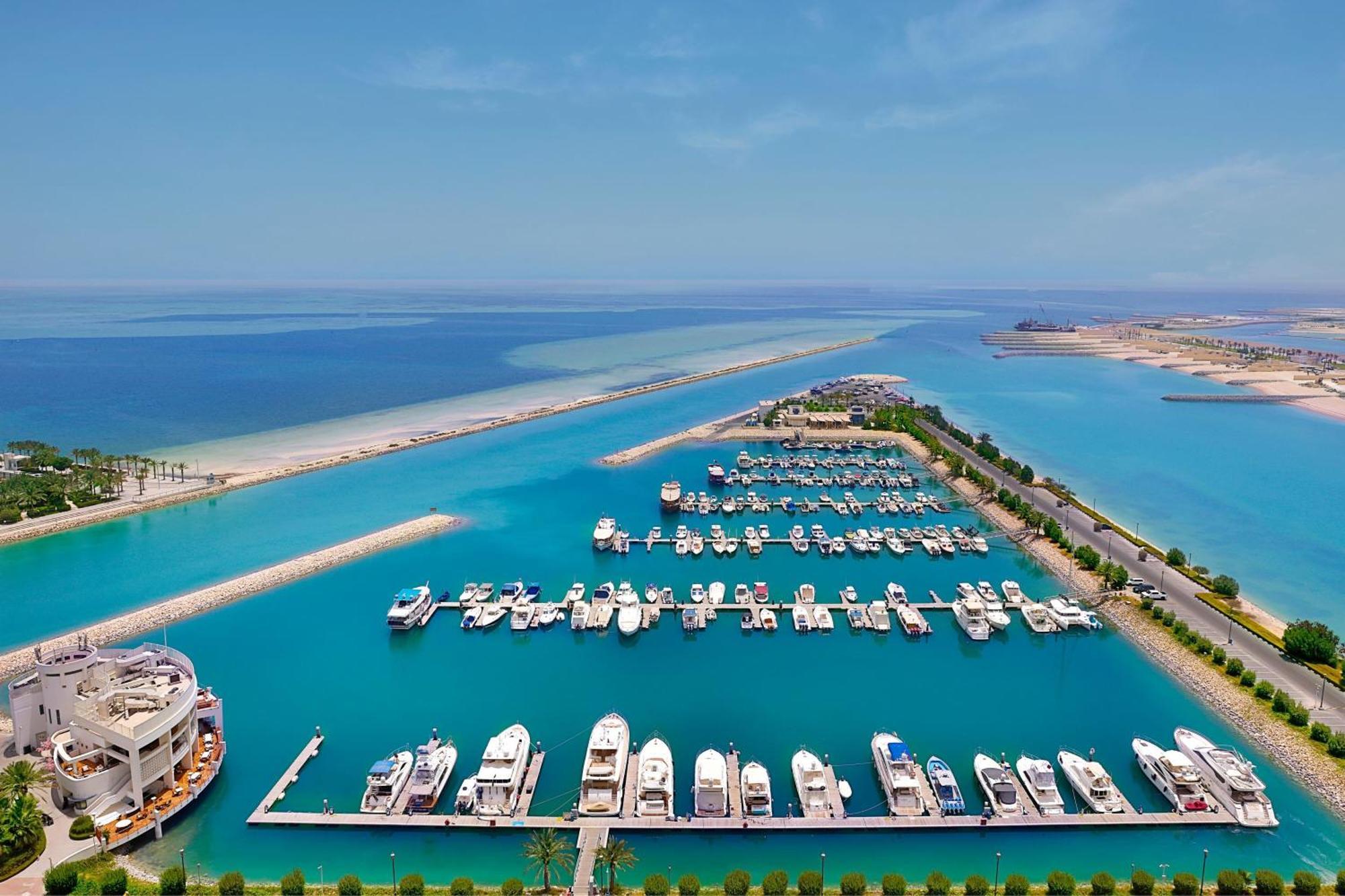 The Ritz-Carlton, Doha Hotel Luaran gambar Aerial view of the marina